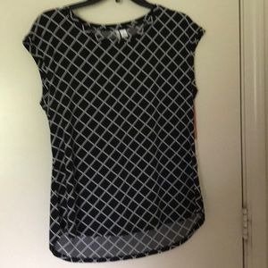 Elle size m black and white got it at kohl’s